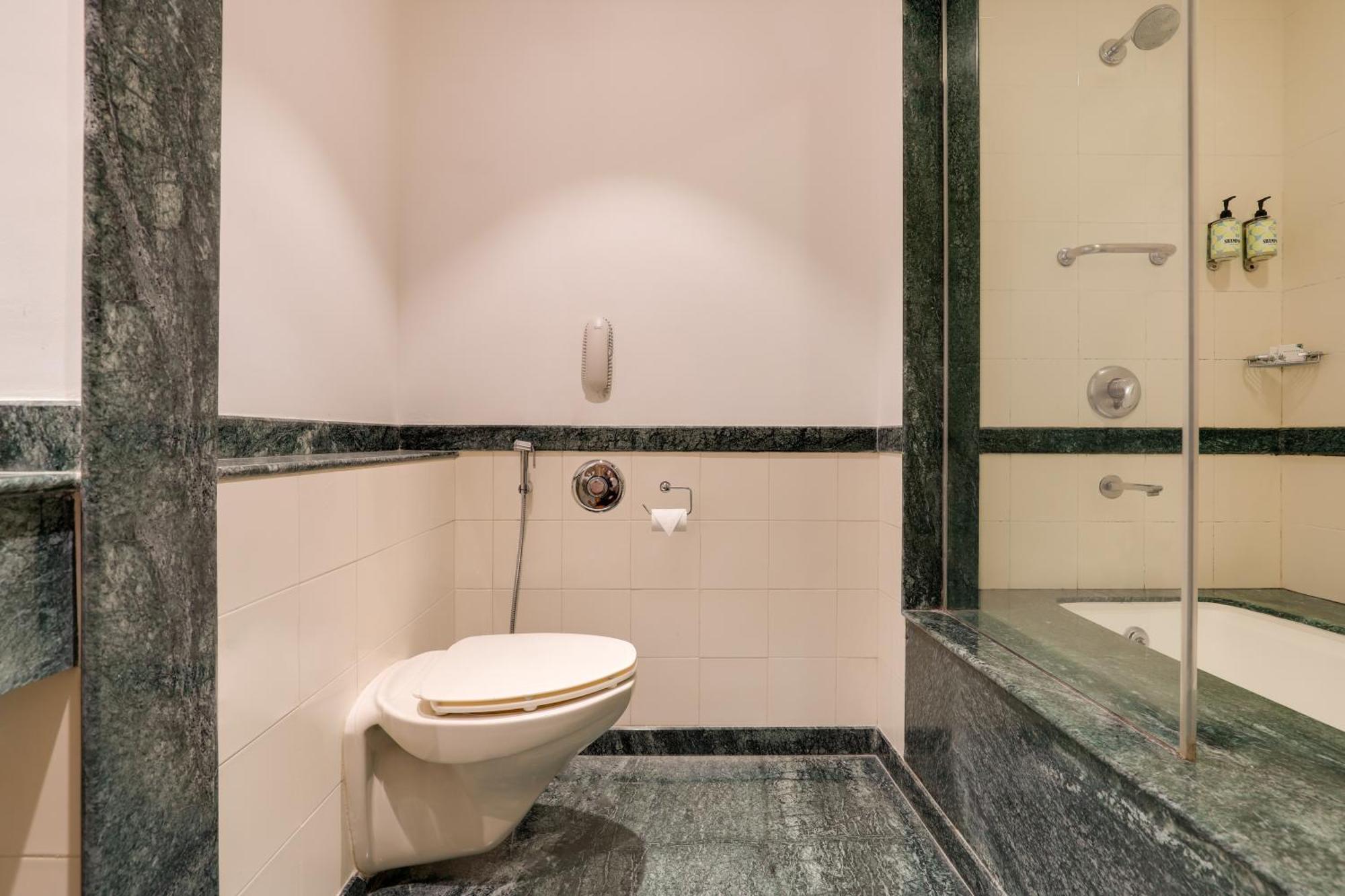 Lemon Tree Hotel Hinjewadi Pune Hinjawadi Zewnętrze zdjęcie